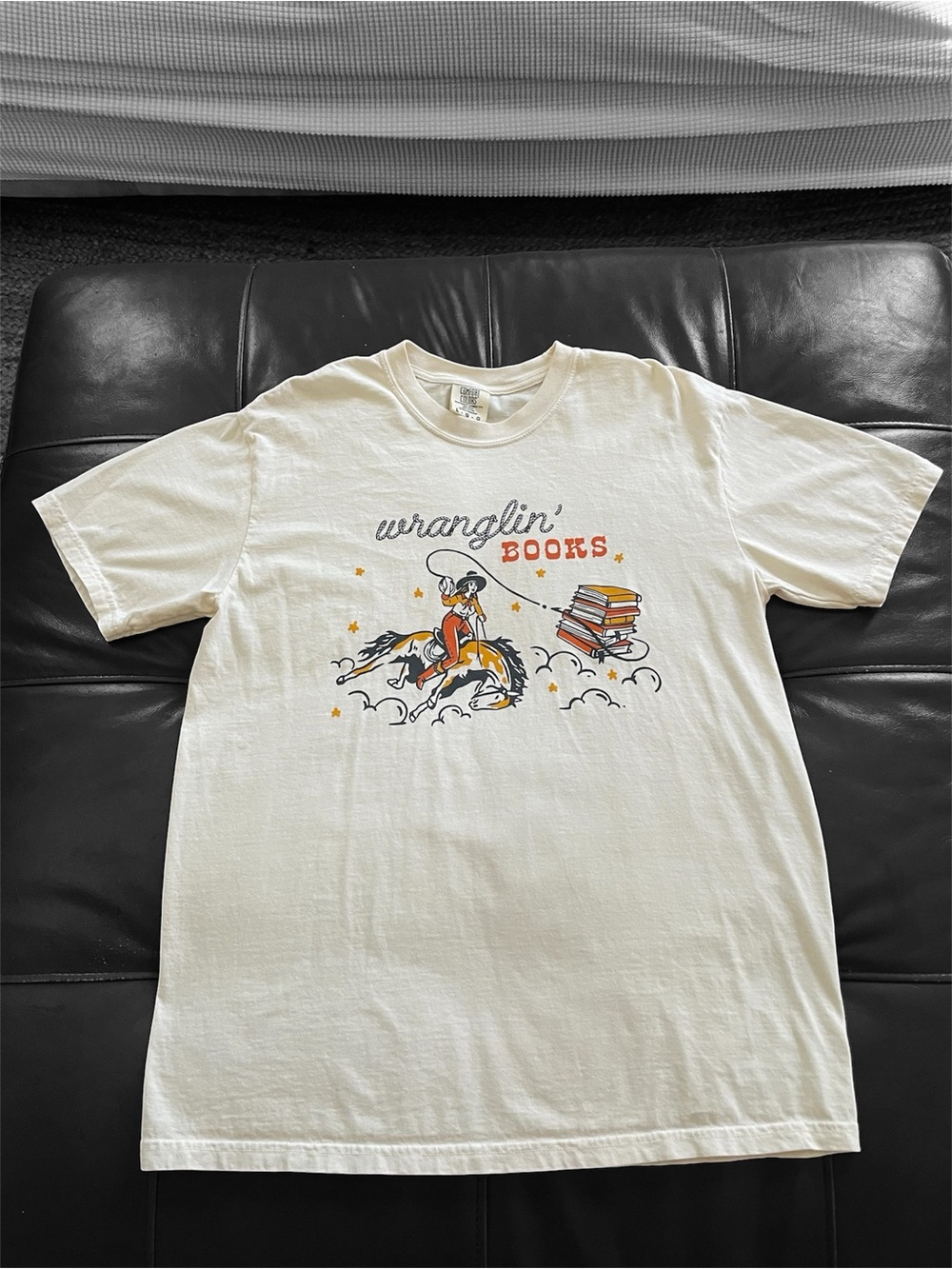 Wranglin' Books Graphic Tee - Cream Short Sleeve Women/Men Shirt - Picture 2 of 5
